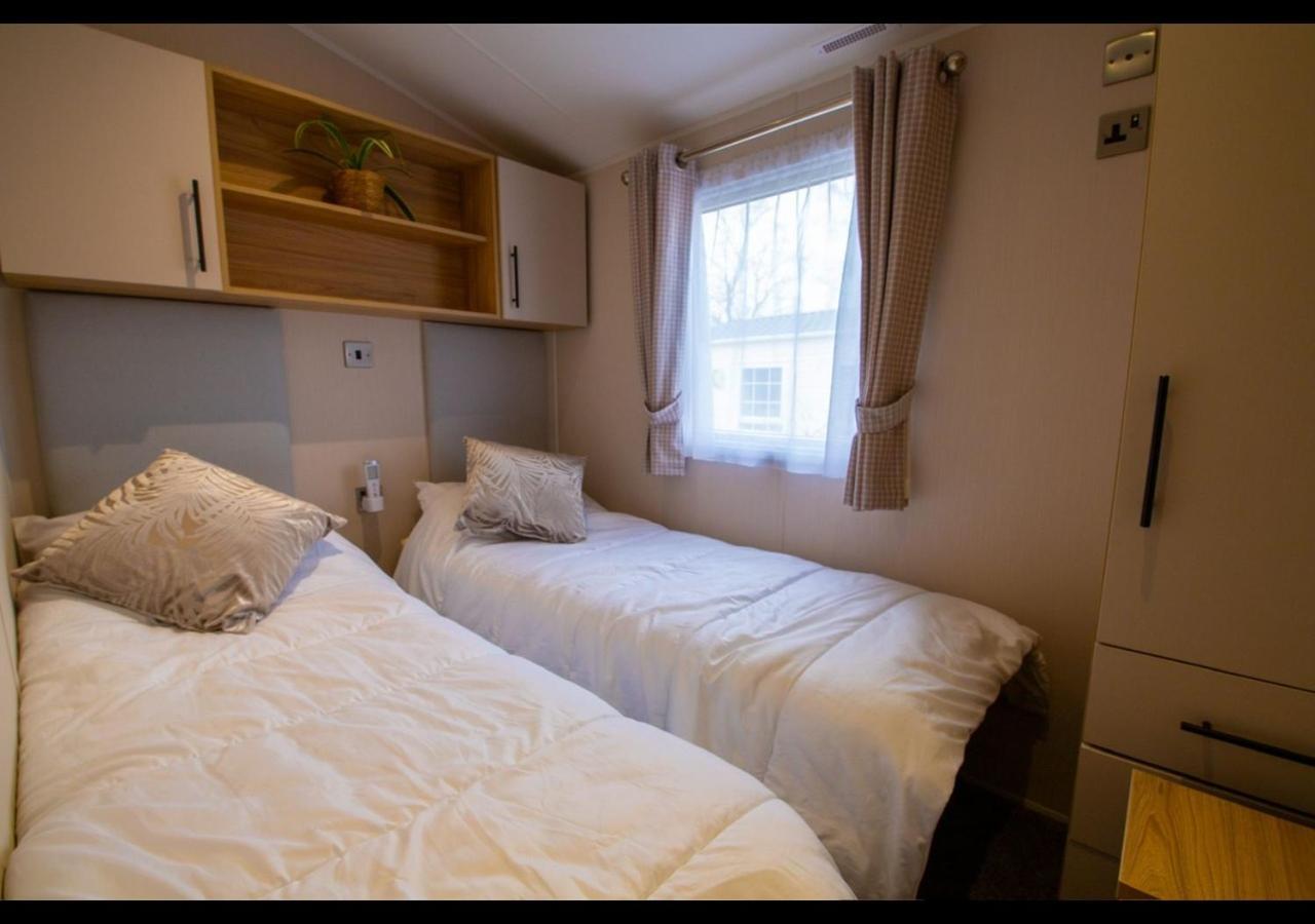 35 Redwood - Beauport Park, Hastings Hotel Kültér fotó